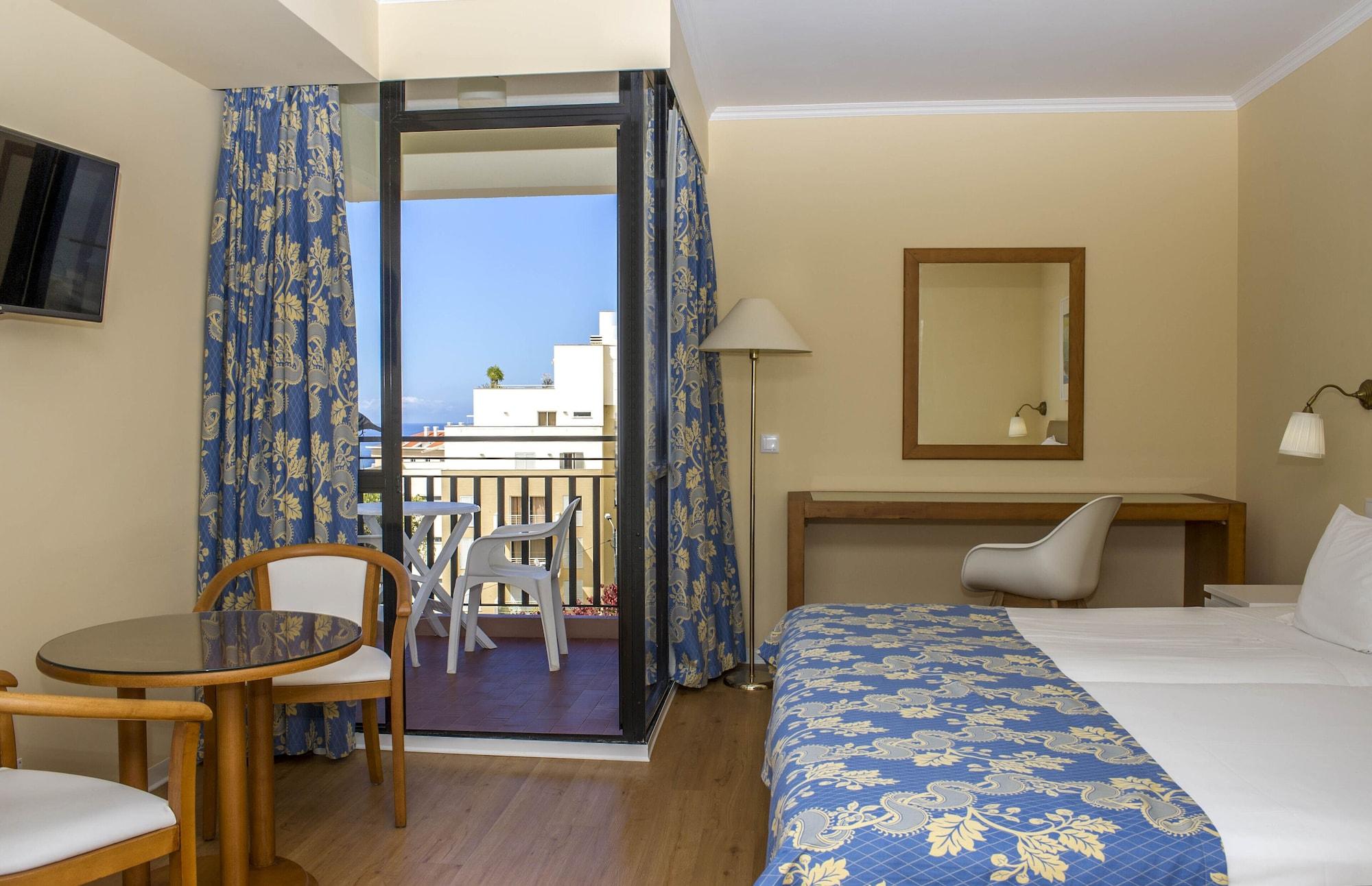 Dorisol Mimosa Studio Hotel Фуншал Екстер'єр фото